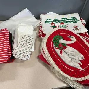Christmas Place Settings (T2)
