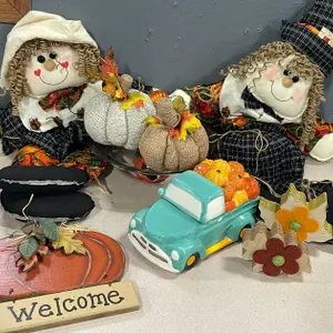 Fall Decor (T2)