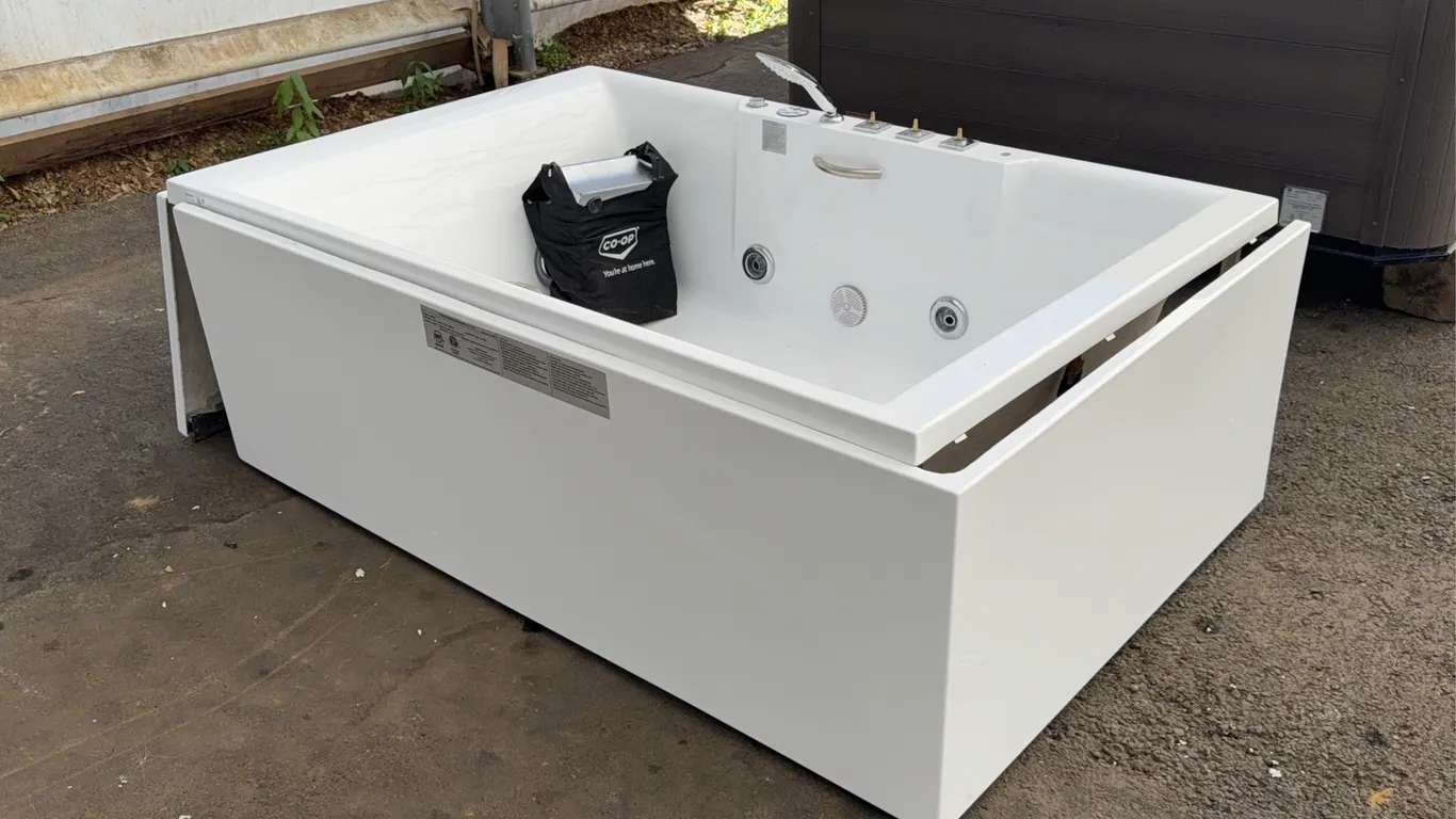 Soak Whale Sereis 2 Person Massage Tub