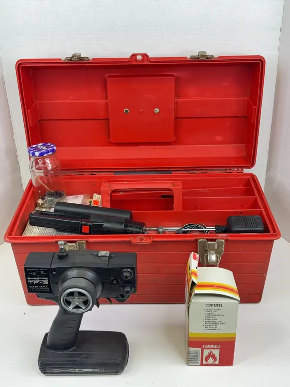 RC Nitro Car Field Box Lot HPI TF-3 Radio Cox Starter Kit