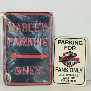 Harley-Davidson Motorcycle Metal Parking Novelty Signs Lot of Two