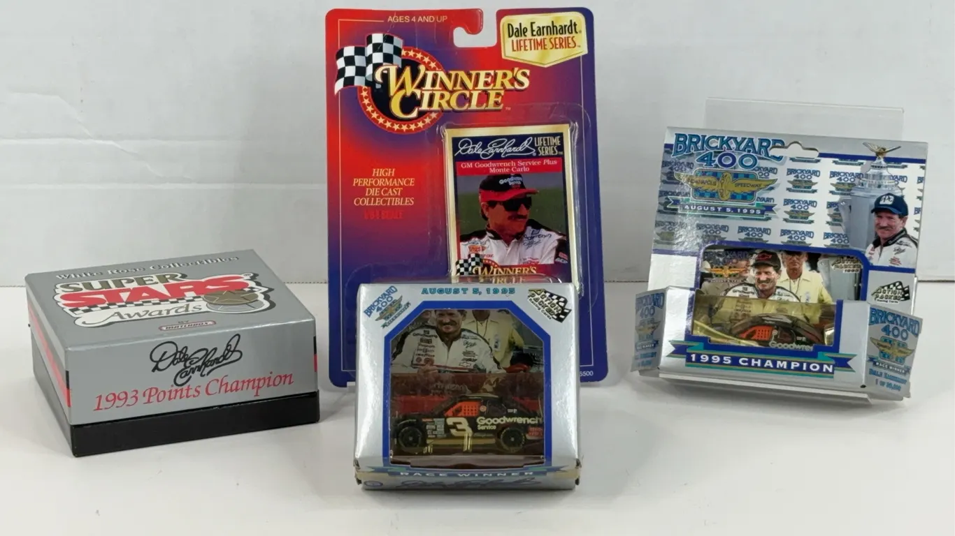 Dale Earnhardt Jeff Gordon NASCAR Diecast Cars Winners Circle Action