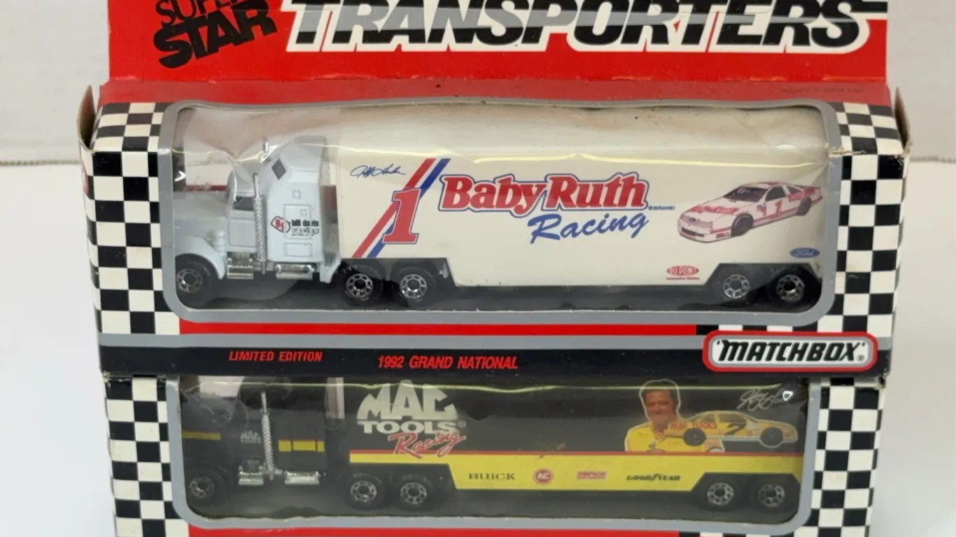 Matchbox 1992 Super Star Transporters NASCAR Semi Trucks Pair