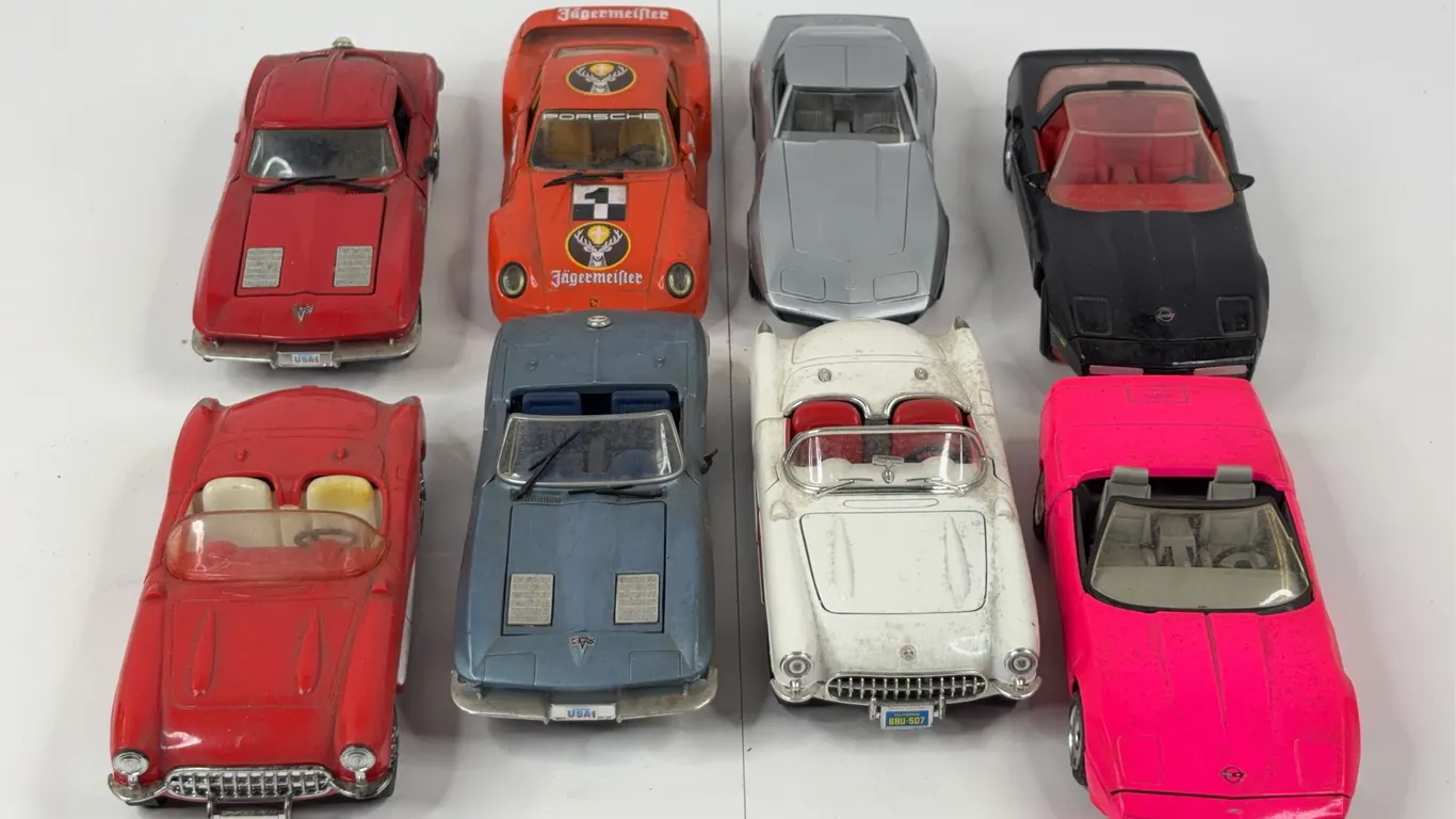 Diecast Model Cars Lot Featuring Revell Porsche 959 and Corvettes