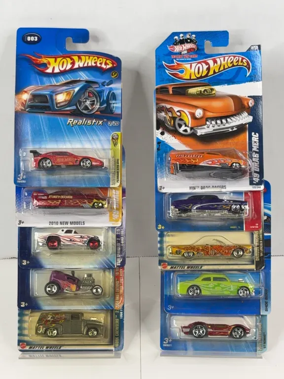 Hot Wheels Die-Cast Vehicle Collection Lot of 10