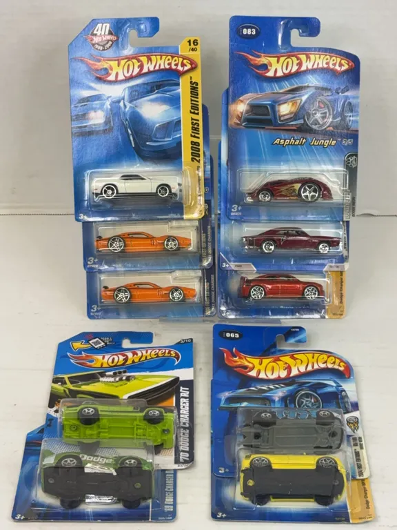 Hot Wheels Dodge Diecast Car Collection Lot of Eight