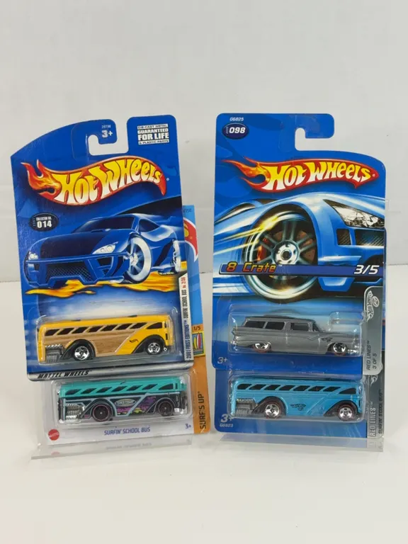 Hot Wheels Die-Cast Lot Surfin School Bus 8 Crate