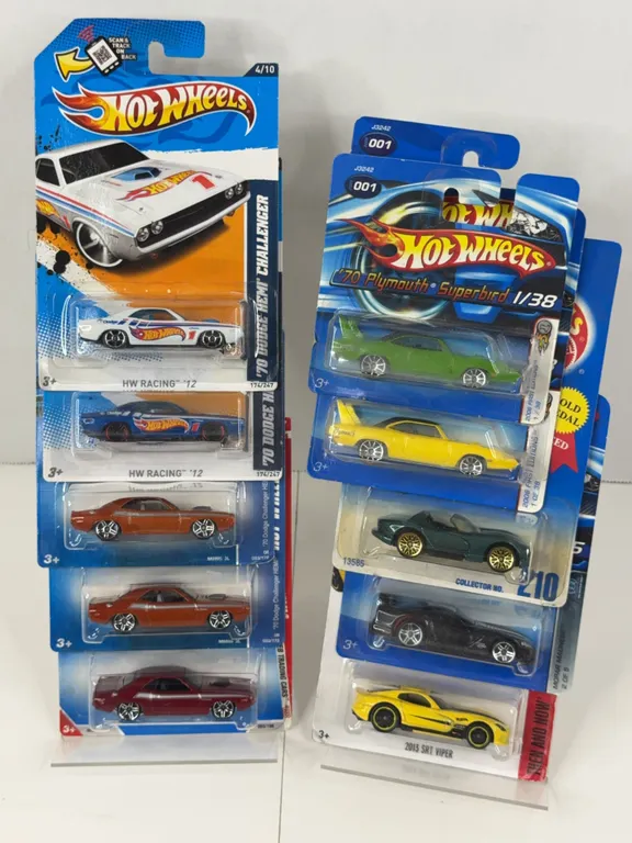 Hot Wheels Mopar Collection '70 Dodge Challenger Plymouth Superbird Viper Lot