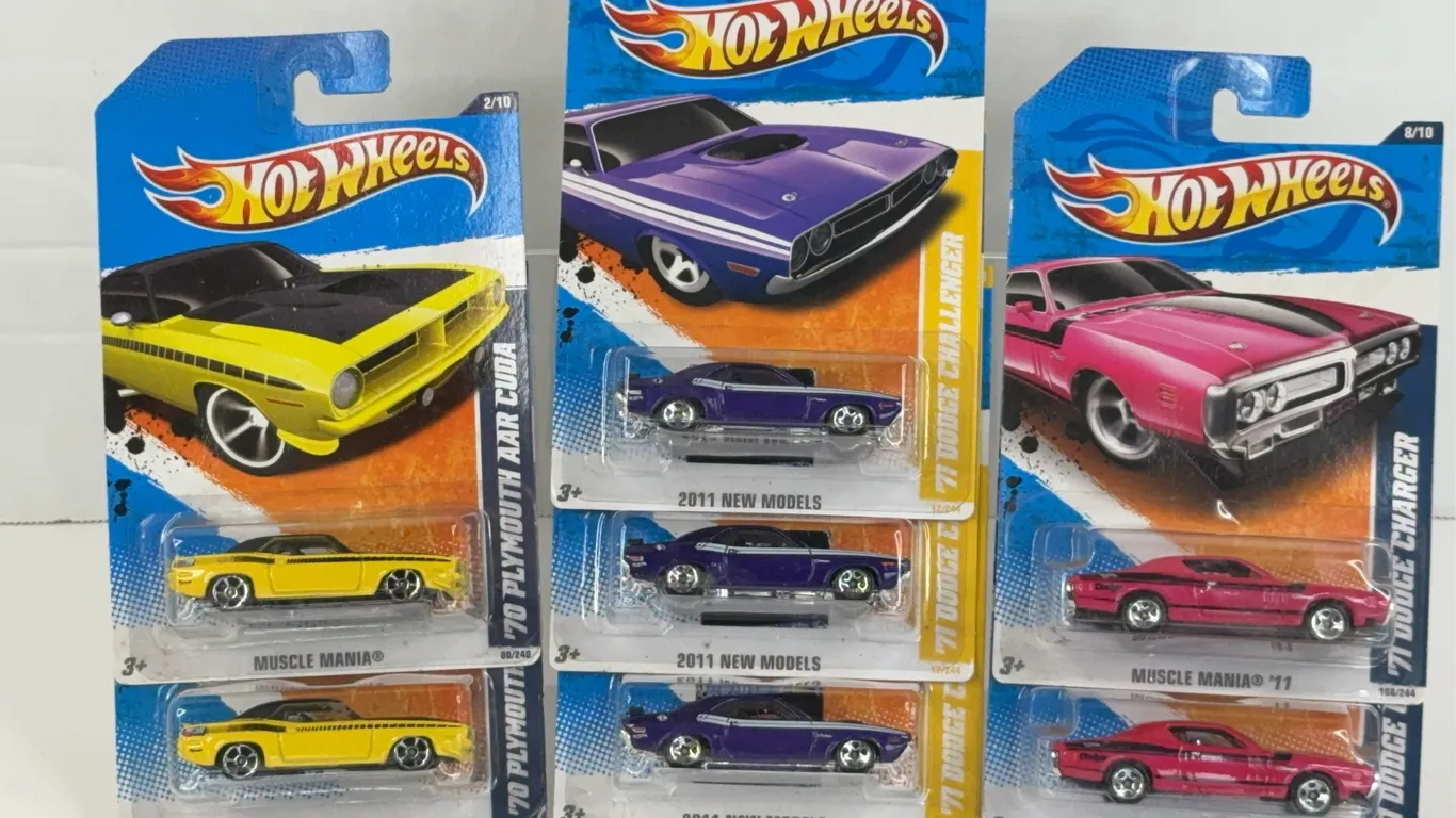 Hot Wheels 2011 Muscle Cars Dodge Charger Challenger Plymouth Cuda Lot