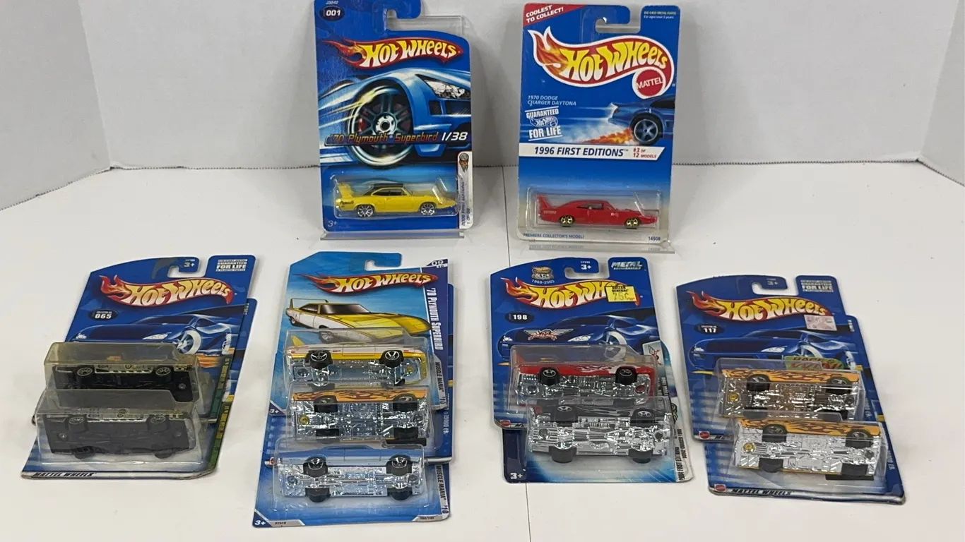 Hot Wheels Dodge Charger Daytona and Plymouth Superbird Diecast Lot