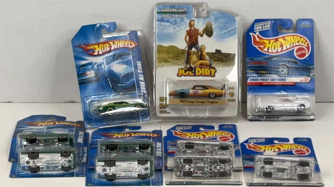 Die-Cast Vehicle Lot Hot Wheels Plymouth GTX Lincoln Continental GreenLight Joe Dirt