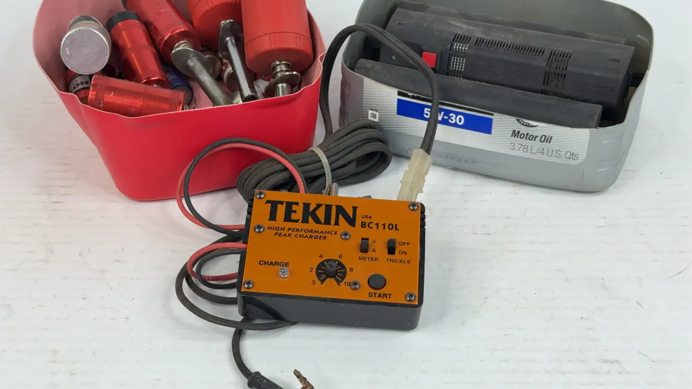 Tekin BC110L Charger Traxxas EZ-Start 2 and Glo-Starters Lot