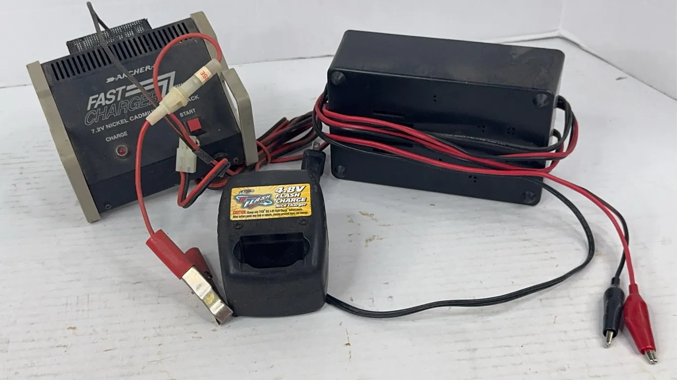 Archer Tyco Dynamite RC Battery Chargers Assorted Lot