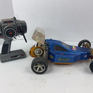 Team Associated RC10 Gold Pan Buggy With Spektrum DX2 Controller