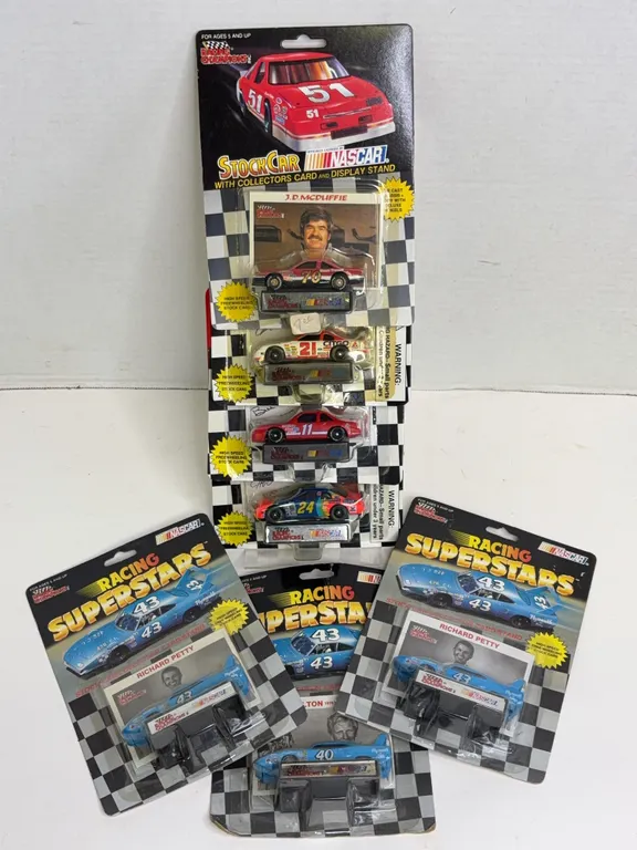 Racing Champions NASCAR 1:64 Scale Die-Cast Stock Cars With Collector Cards Lot of 7