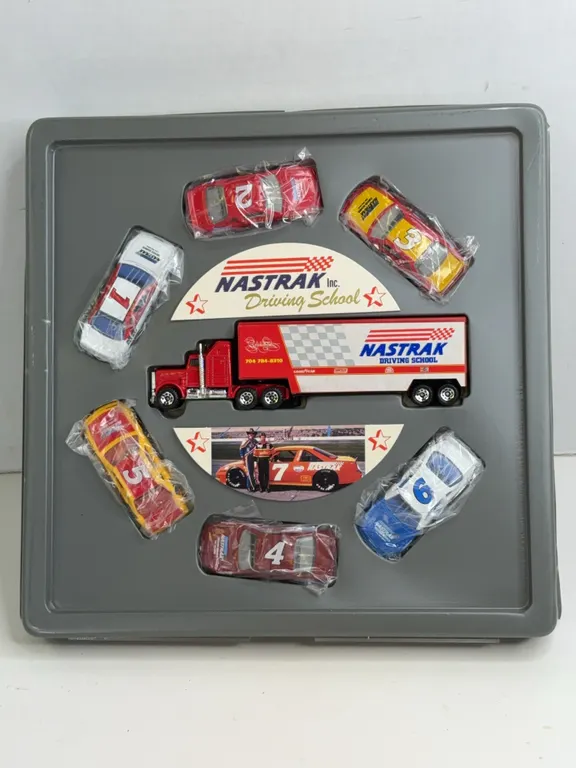 1992 Matchbox NASTRAK Driving School Diecast Set Richard Petty Rodney Combs