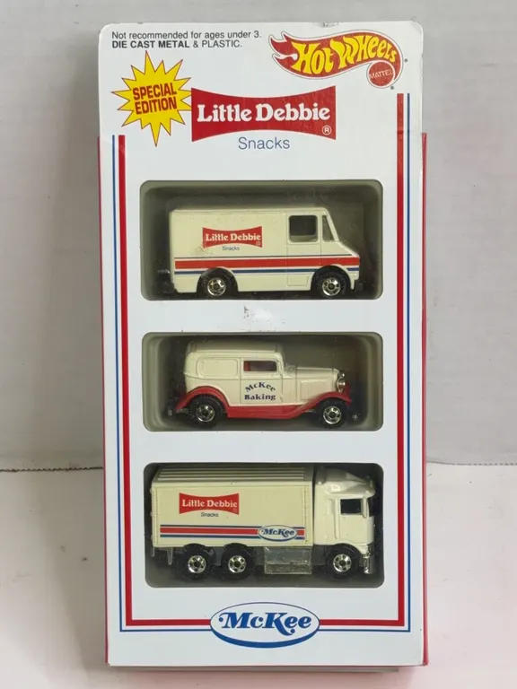 1994 Mattel Hot Wheels McKee Little Debbie Delivery Trucks Set