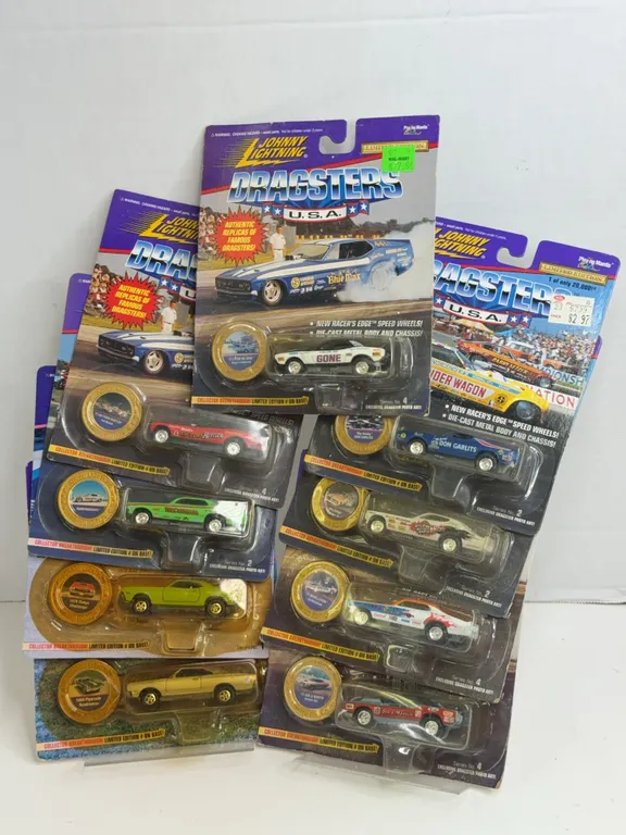 Johnny Lightning Playing Mantis Die-Cast Dragsters USA and Muscle Cars Lot