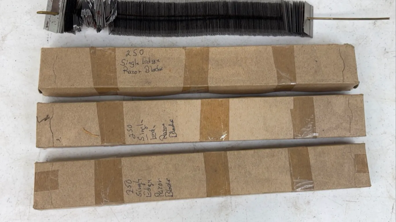 Bulk Lot Single Edge Steel Razor Blades with Storage Boxes
