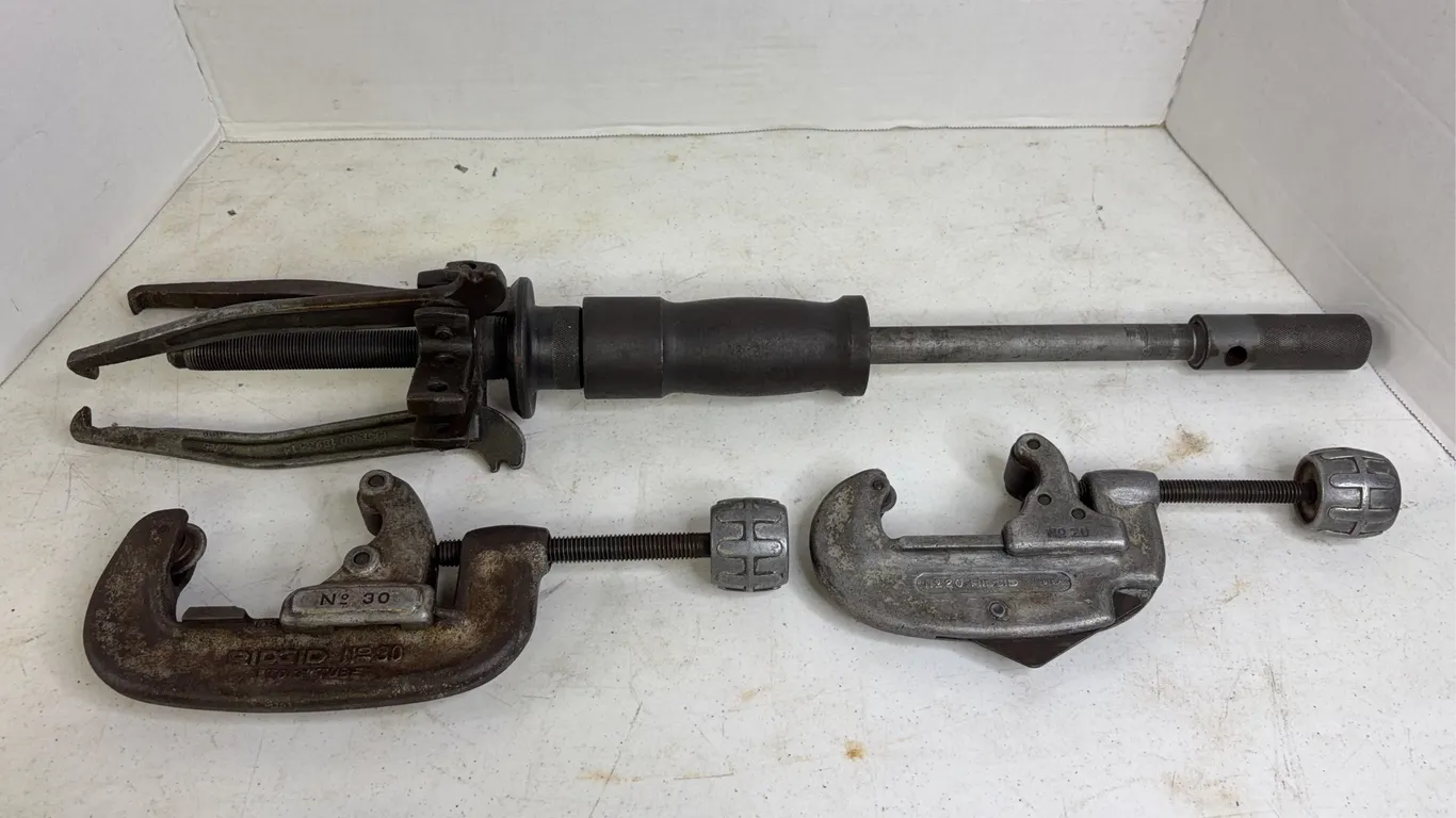 Ridgid Pipe Cutters and Slide Hammer Gear Puller Lot
