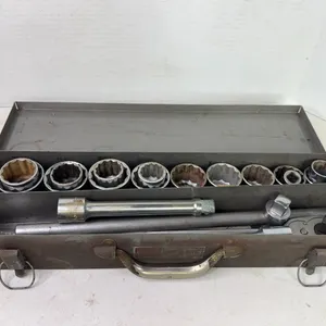 Craftsman 3/4-Inch Drive Socket Set with Metal Tool Box Case