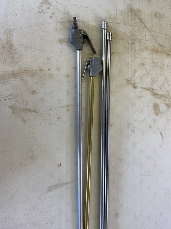 Extended Air Blow Guns and Socket Extension Bars Tool Lot