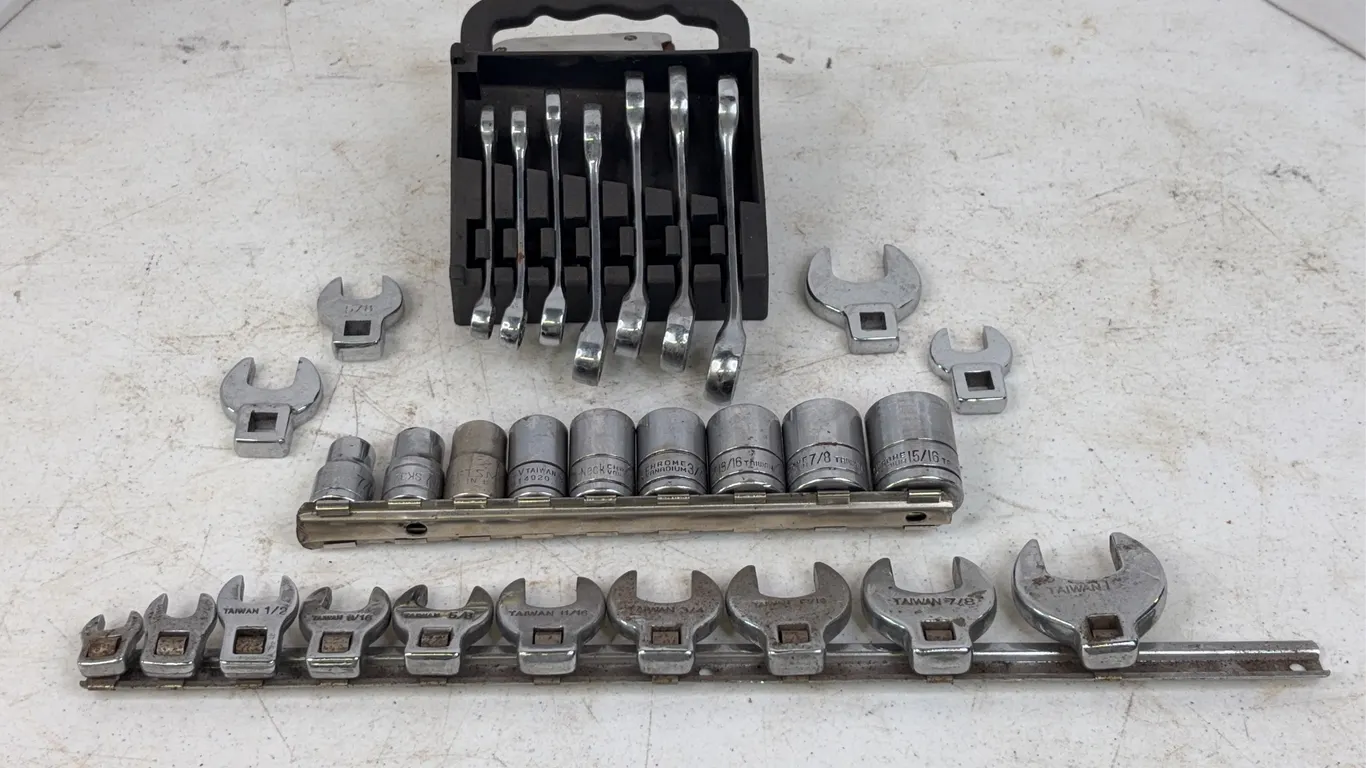 Assorted Crowfoot Wrenches Ratcheting Box Wrenches and Socket Set Lot