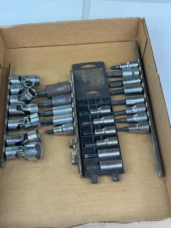 Craftsman USA Universal Swivel Hex and Torx Bit Socket Lot