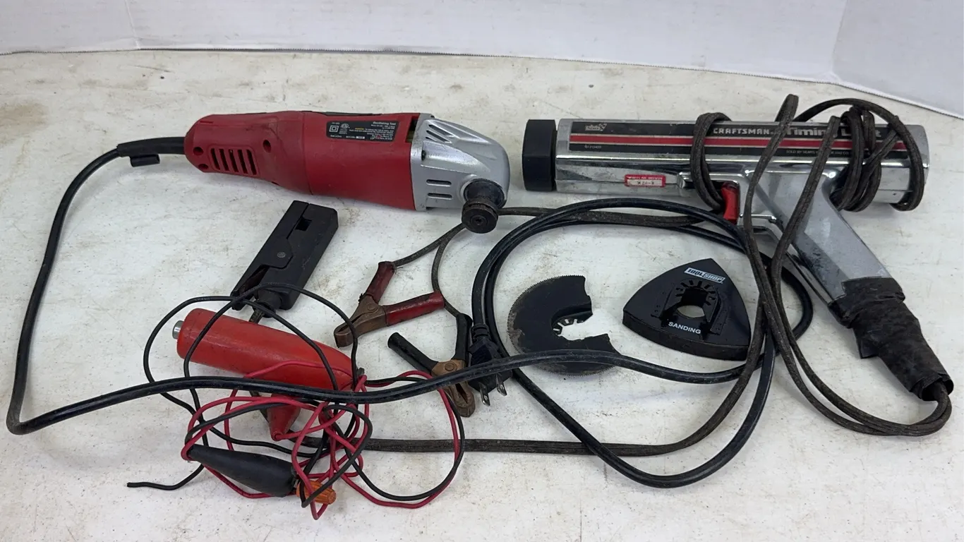 Craftsman Inductive Timing Light and Tool Shop Oscillating Multi Tool Lot
