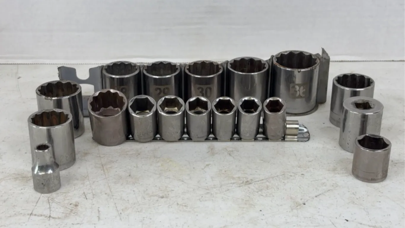 Craftsman USA Metric and SAE Socket Set Lot With Socket Rails
