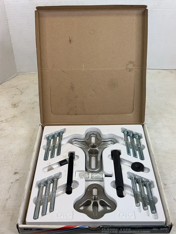 SPX OTC No. 525 Flange Type Puller Combination Automotive Tool Set