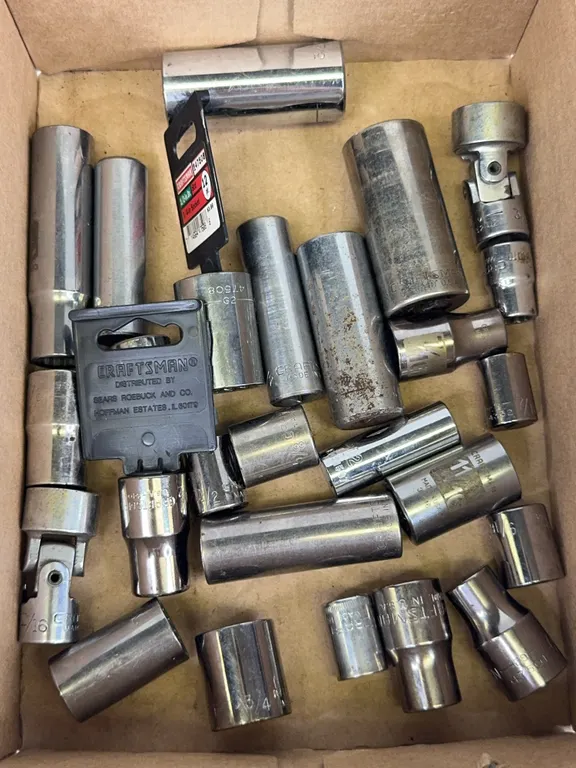 Craftsman USA Assorted Mechanic Sockets and Swivel Sockets Lot