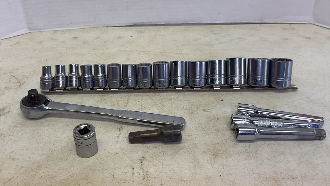 Williams USA Metric Socket Set With Ratchet And Extensions