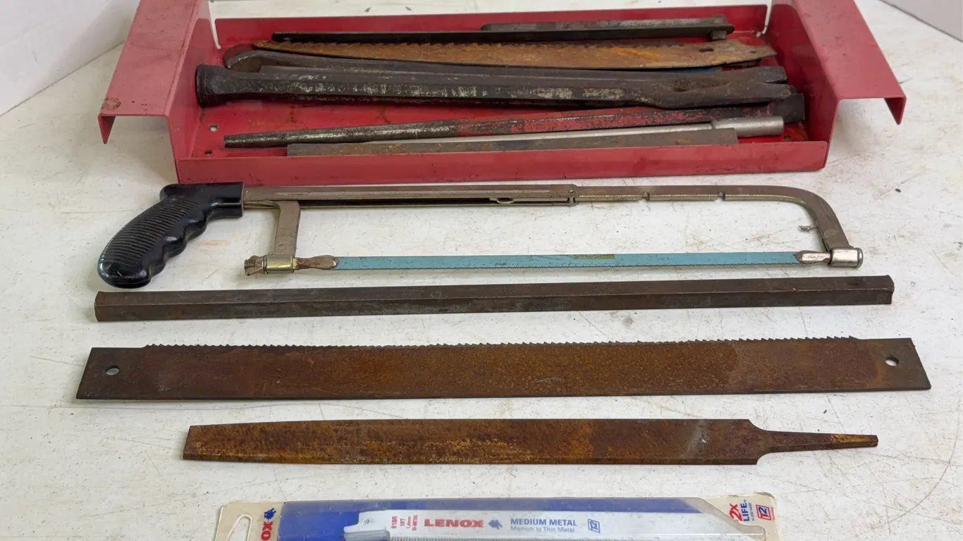 Auto Body Repair Tools Saws Files Pry Bars and Accessories Lot