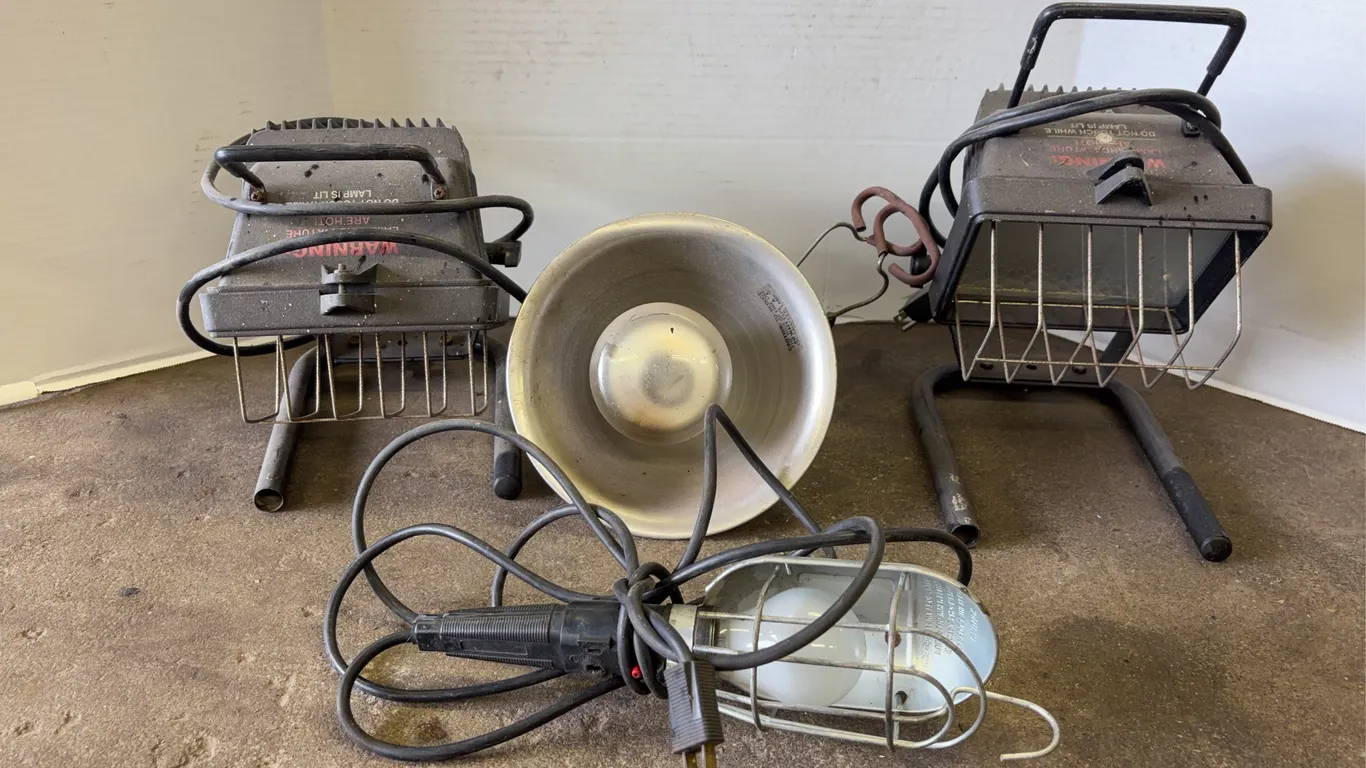 Industrial Halogen Portable Work Lights and Garage Trouble Lamp Group
