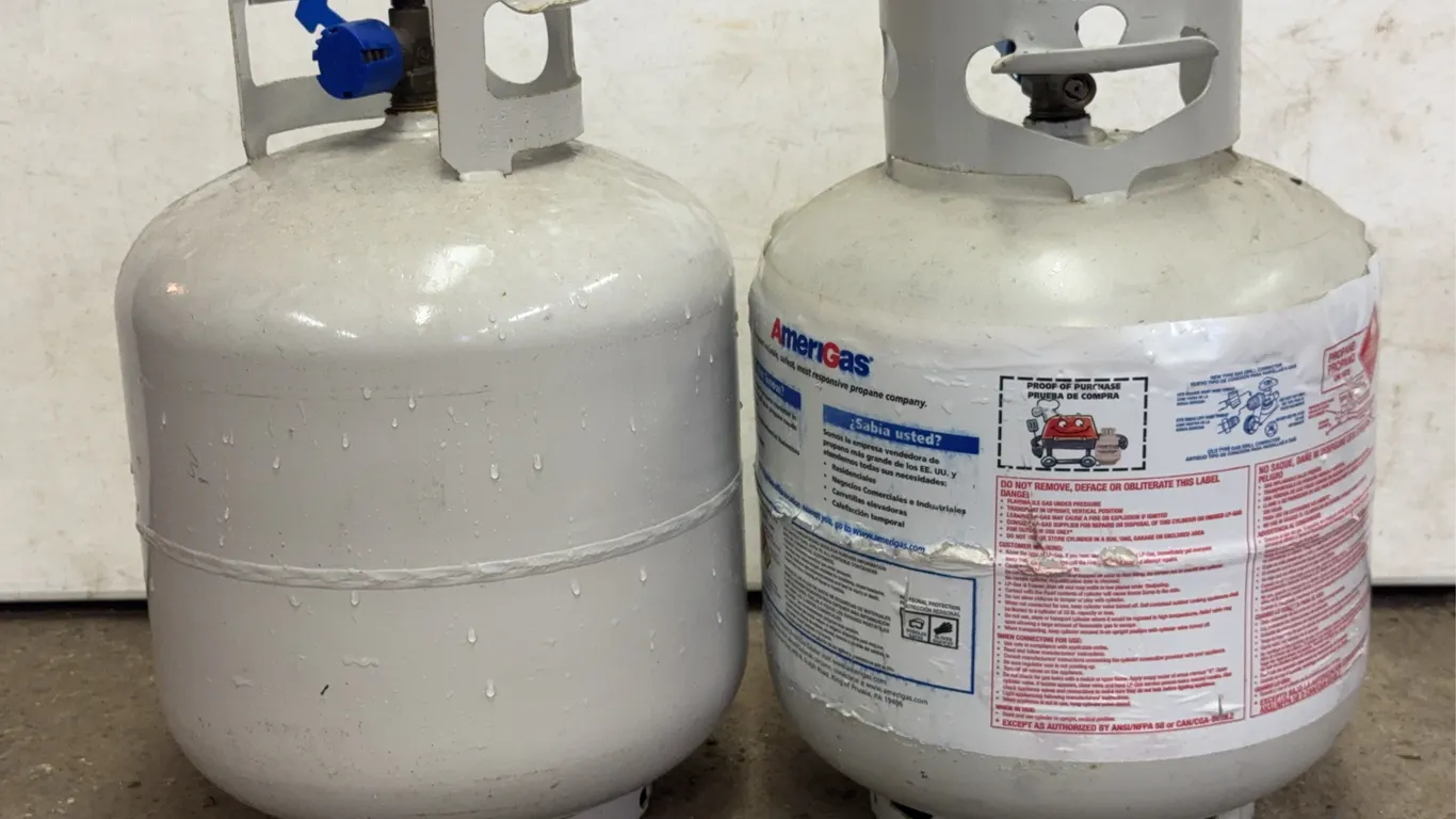 Pair of 20 lb Propane Exchange Cylinders AmeriGas Manchester
