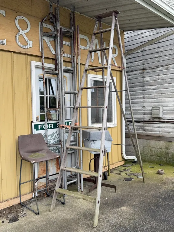 Sunbeam Grillmaster BBQ Stepladder Scaffolding Towers and Stool
