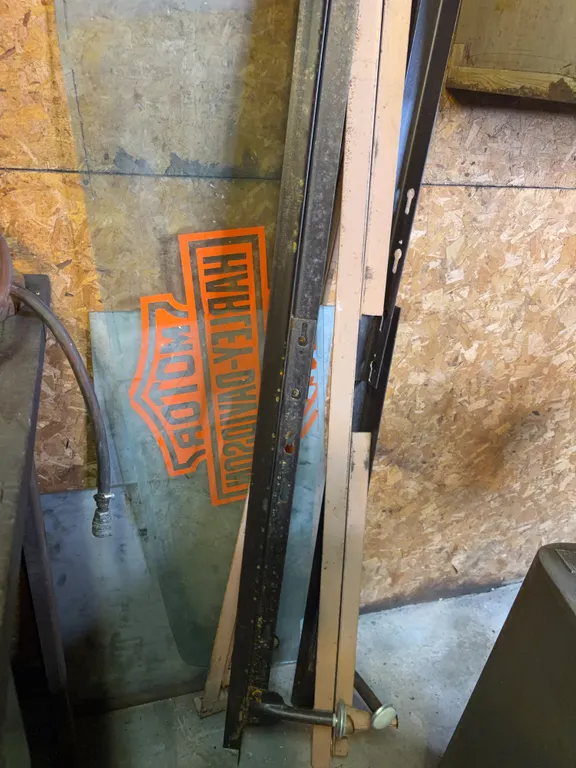 Harley-Davidson Logo Glass Panel With Adjustable Metal Bed Frame Rails