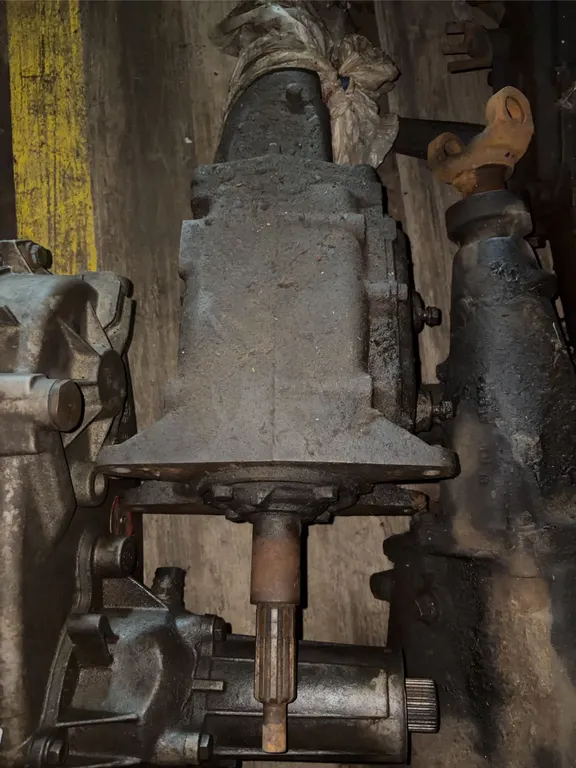 Mopar A745 Cast Iron Manual Transmission Gearbox Core