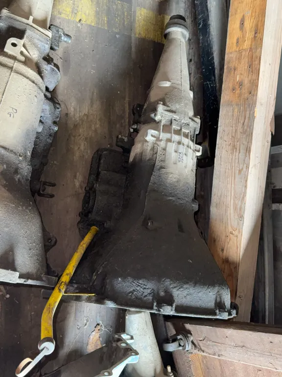Ford C4 Automatic Transmission Assembly with Bellhousing and Dipstick Tube