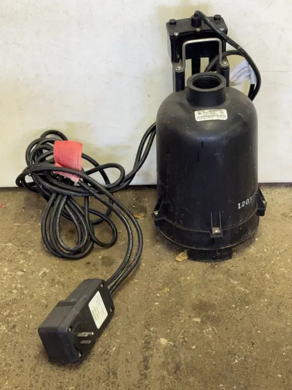 Little Giant TSW-SP Submersible Sump Pump Model 507700 1/3 HP