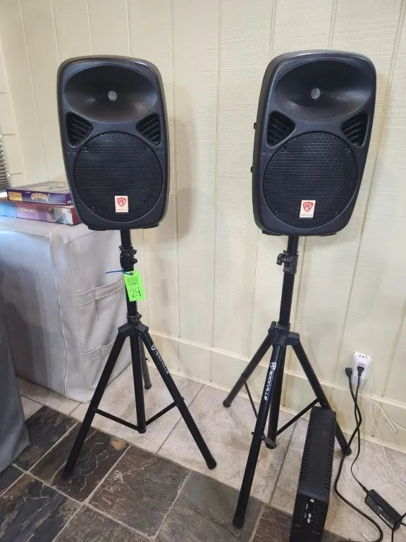 2 Rockville Power Gig RPG-102K Sound Speakers