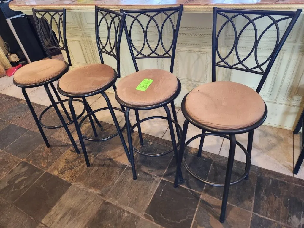 4 Barstools