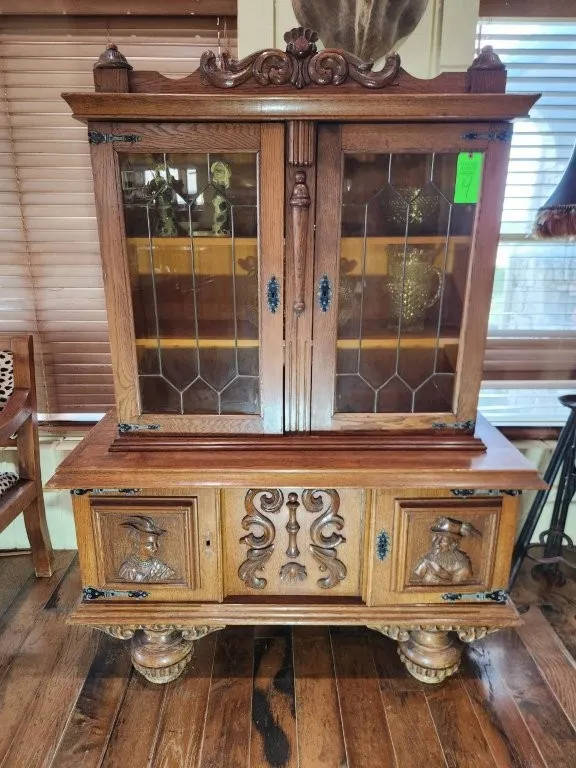 Carved Wood Ornate Hutch w/ Glass Doors