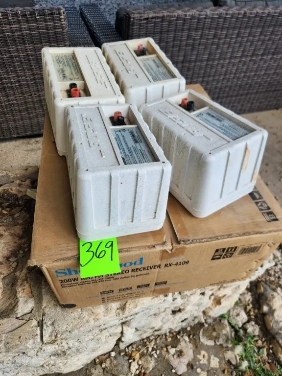 Sherwood w/ 4 Bose Outdoor Speaker