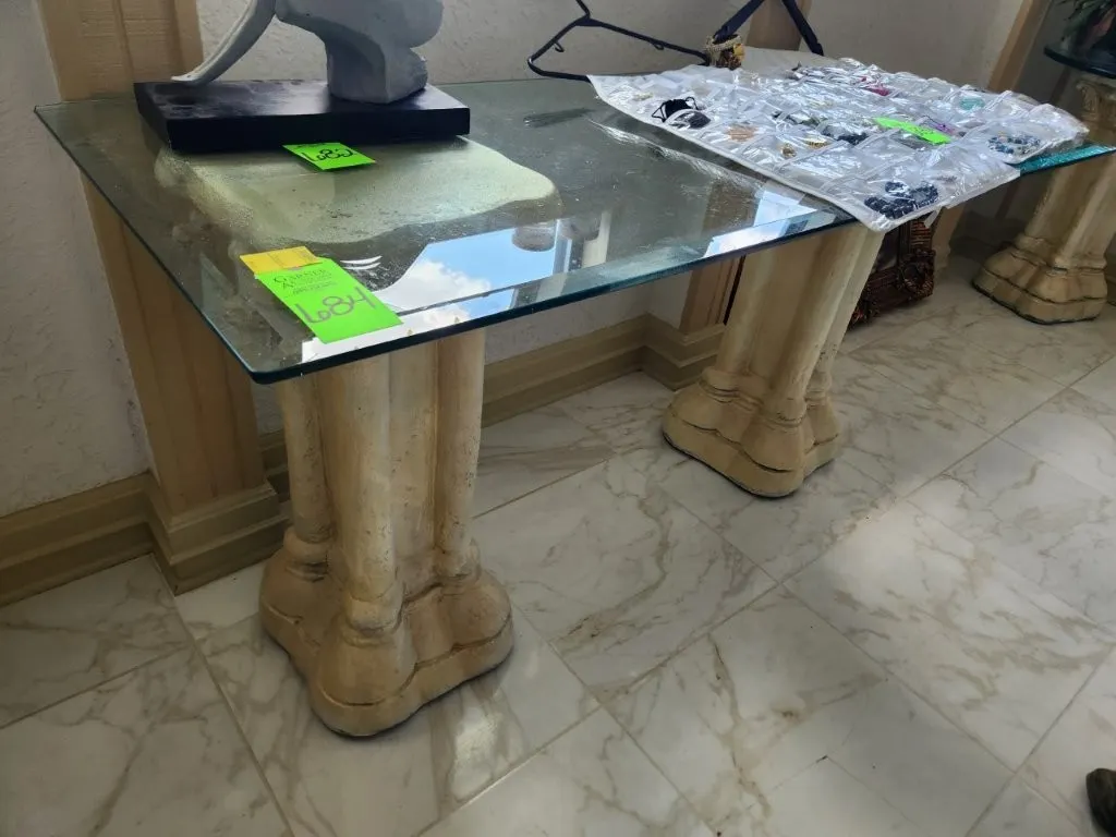 Pedestal Glass Top Table