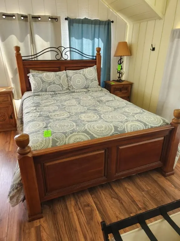 Queen Headboard, Footboard, Frame