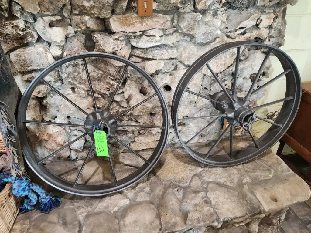 2 Wagon Wheels