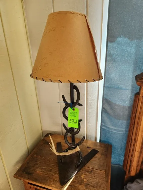 Horseshoe Plough Deer Antler Lamp