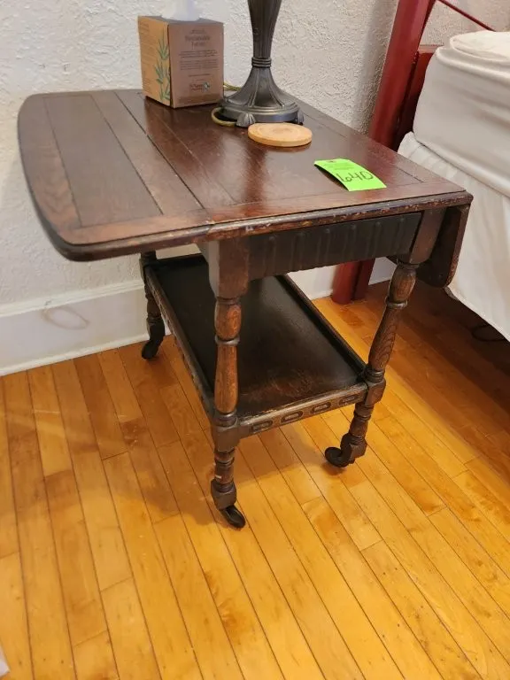 Drop Leaf Table on Casters